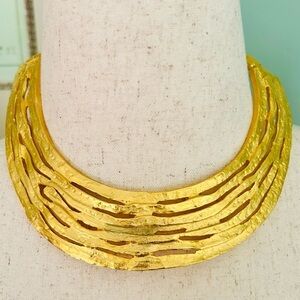 KENNETH JAY LANE, BRIGHT GOLD CHOKER (Costume)